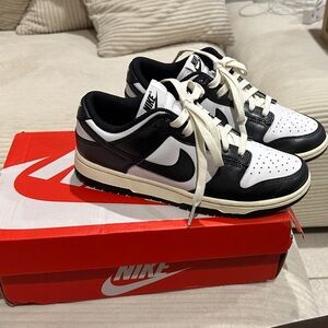 TAKING OFFERS Nike Women's Dunk Low PRM White Black Coconut Milk